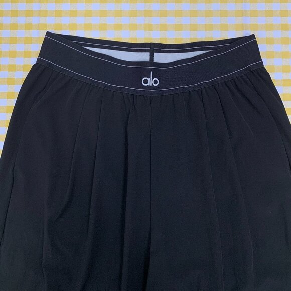 ALO Yoga Black Pants Brand New (Regular)🧍🏻‍♀️💓 - Picture 4 of 8